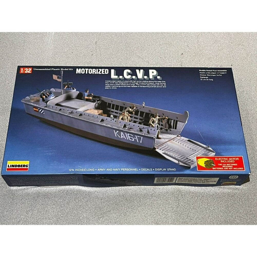 Lindberg Line KIT: L.C.V.P. Motorized Plastic Model Kit No 77414 1/32 NIOB